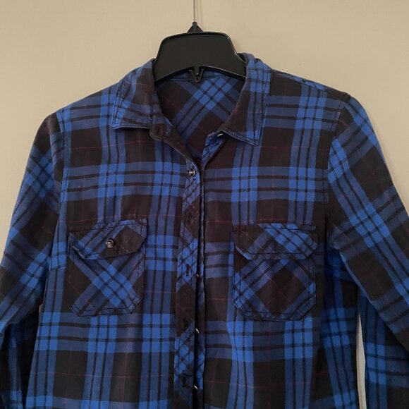 Plaid Soft blouse, Button down shirt - Picture 5 of 8